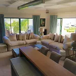 Q In Fresnaye
